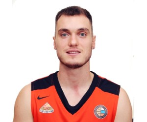 Daniil Axenov basketball player photo 4