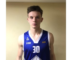 Daniil Yurkov basketball player photo 3
