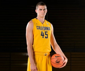 David Kravish basketball player photo 1