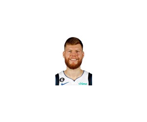 Davis Bertans basketball player photo 5