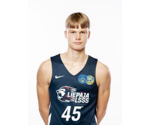 Davis Tumsevics basketball player - PG