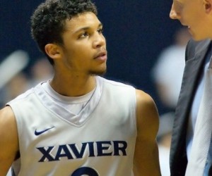 Dee Davis basketball player photo 1
