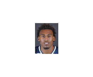 De'jon Davis basketball player - PF