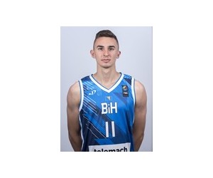 Deni Radak basketball player - SF