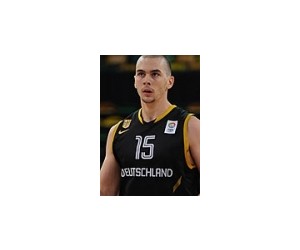Dennis Kramer basketball player photo 1