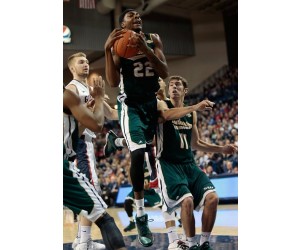 Devonte Upson basketball player photo 1