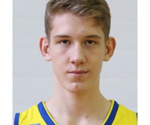 Dmitrii Kadoshnikov basketball player - PF/C