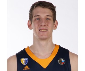 Dmitrii Kadoshnikov basketball player photo 4