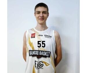 Dominik Lebiecki basketball player - PF/C