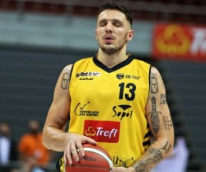Dominik Olejniczak basketball player - C