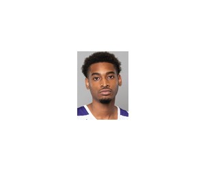 D'rell Roberts basketball player - G