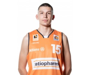 Drilon Pllana basketball player photo 2