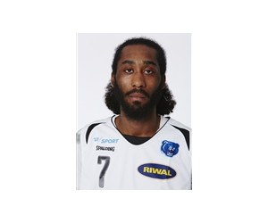 Dwayne Benjamin basketball player photo 1