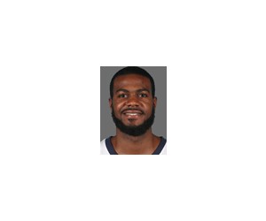 Earl Clark basketball player - PF/C