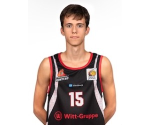Elias Nonn basketball player