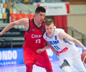 Elias Valtonen basketball player photo 2