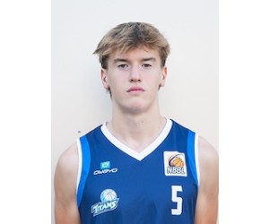 Elias Weiner basketball player