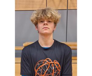 Elvis Veveris basketball player - C