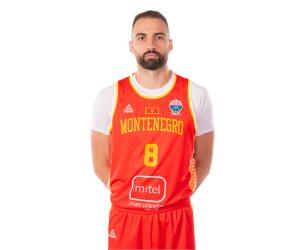 Emir Hadzibegovic basketball player photo 5
