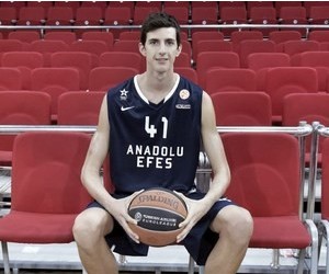Emircan Kosut basketball player - PF