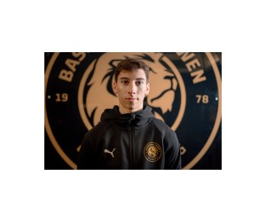 Emre Gulseckin basketball player photo 3