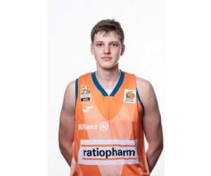 Eric Reibe basketball player photo 1