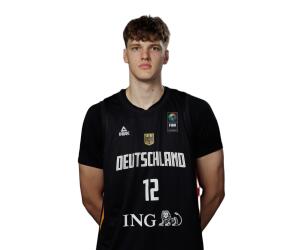 Eric Reibe basketball player photo 3
