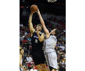 Eric Stuteville basketball player photo 1