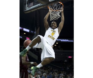 Erik Copes basketball player photo 1