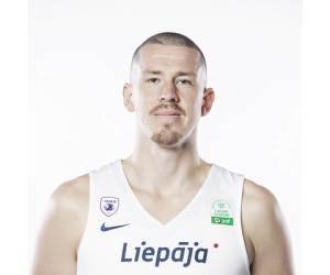 Ervins Jonats basketball player - F
