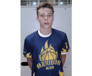 Evan Dvorsak basketball player