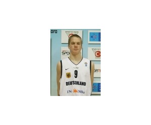 Fabian Bleck basketball player photo 1