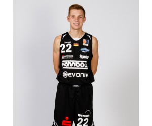 Felix Plescher basketball player - SG