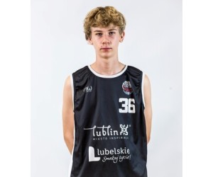 Filip Stoltz basketball player - SF