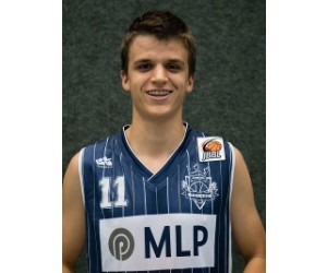 Finn Bottcher basketball player - SF