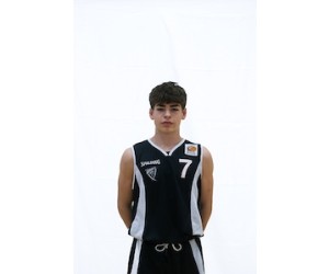 Finn Jona Wohlert basketball player - G