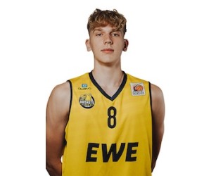 Finn Stuhlmeyer basketball player - PF