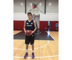 Franco Ramiro Acosta Diaz basketball player - SF