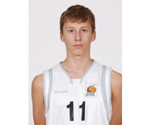 Fynn Dobiecki basketball player photo 2
