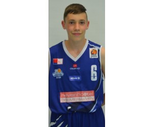 Fynn Hinrichs basketball player - PG