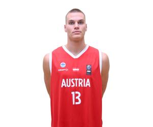 Fynn Schott basketball player photo 2