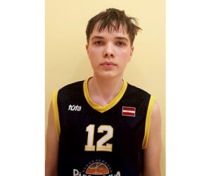 Georgs Antans basketball player