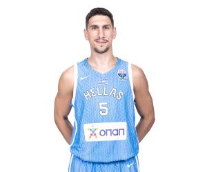 Giannoulis Larentzakis basketball player photo 3
