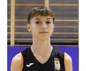 Gracjan Dzierzynski basketball player - SF
