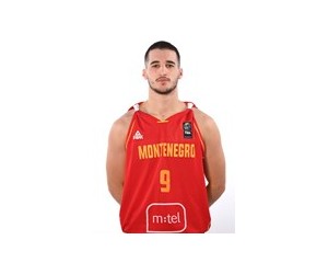 Haris Karamanaga basketball player - PG
