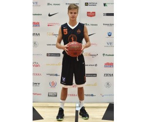 Hugo Kivilo basketball player