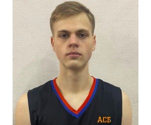 Ilya Stomachenko basketball player photo 2
