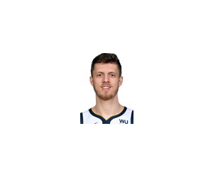 Isaiah Hartenstein basketball player photo 4