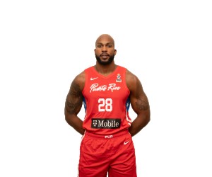Ismael Romero basketball player photo 1