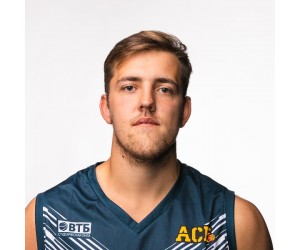 Ivan Khlestov basketball player photo 4